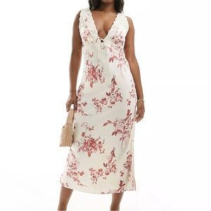 NWT Abercrombie cream floral dress size S